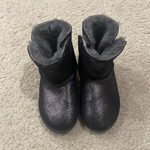 Glitter Uggs size 7